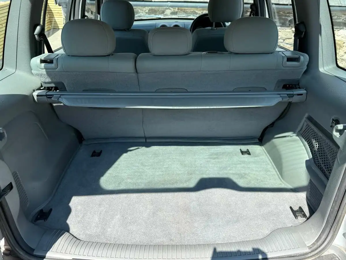 2005-jeep-cherokee-24-sport-big-59