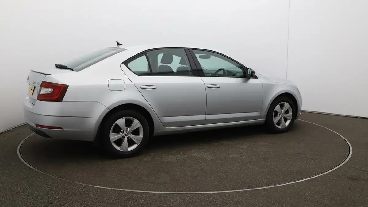 2019-skoda-octavia-15-tsi-se-technology-act-hatchback-big-51