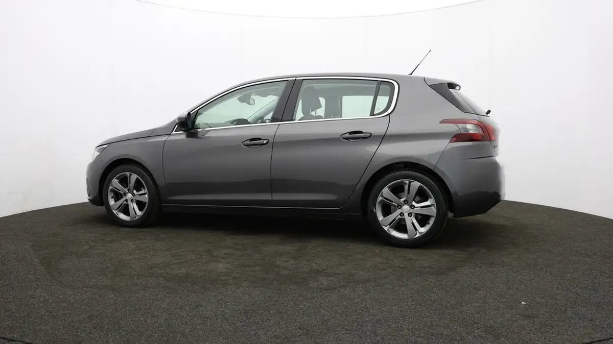 2019-peugeot-308-12-puretech-allure-130bhp-big-65