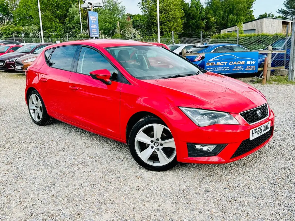 2015-seat-leon-14-fr-tech-pack-ecotsi-hatchback-5d-1395cc-big-0
