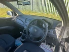 2009-hyundai-i10-12-comfort-76bhp-small-8