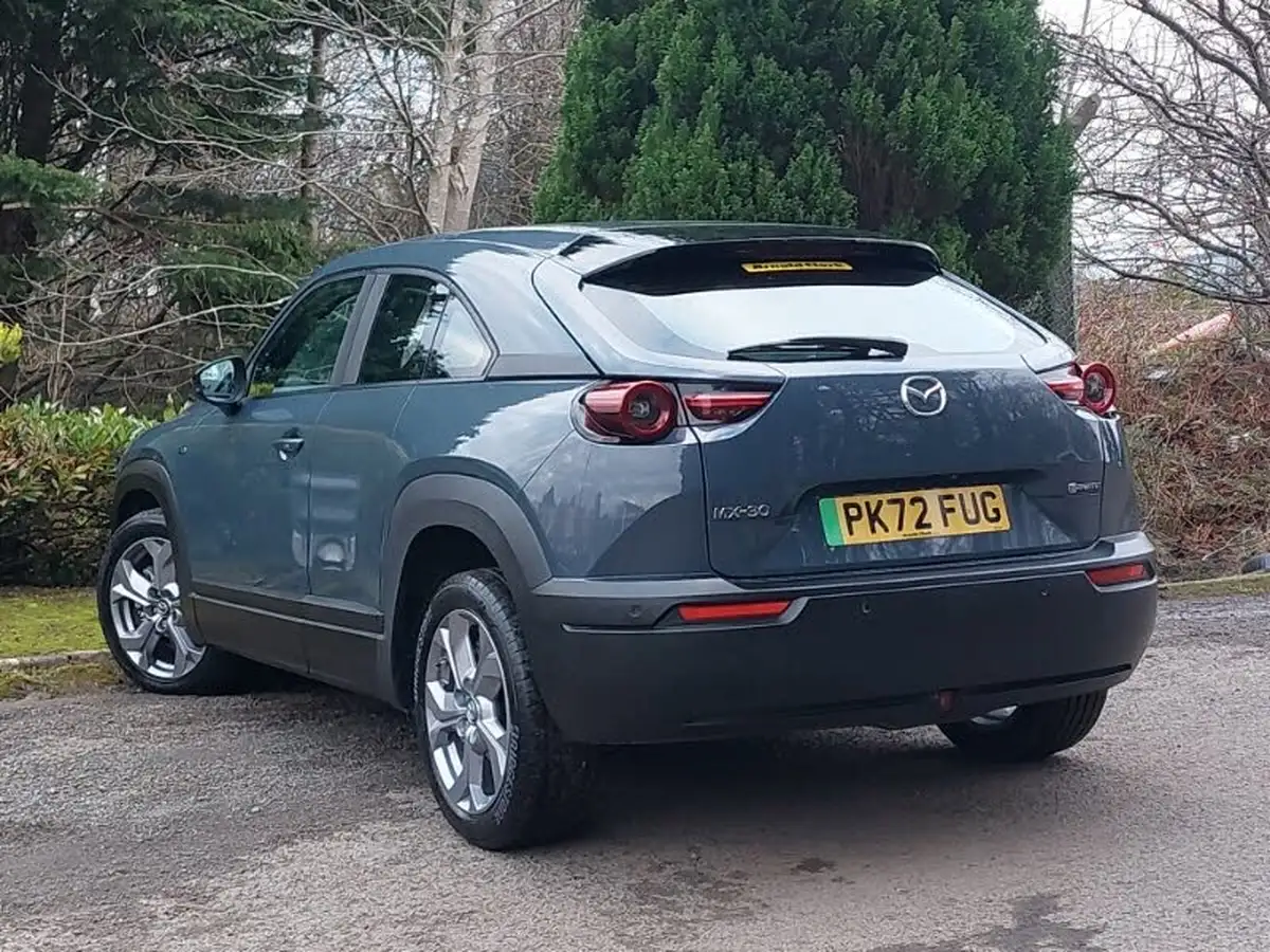 2022-mazda-mx-30-e-prime-line-big-1