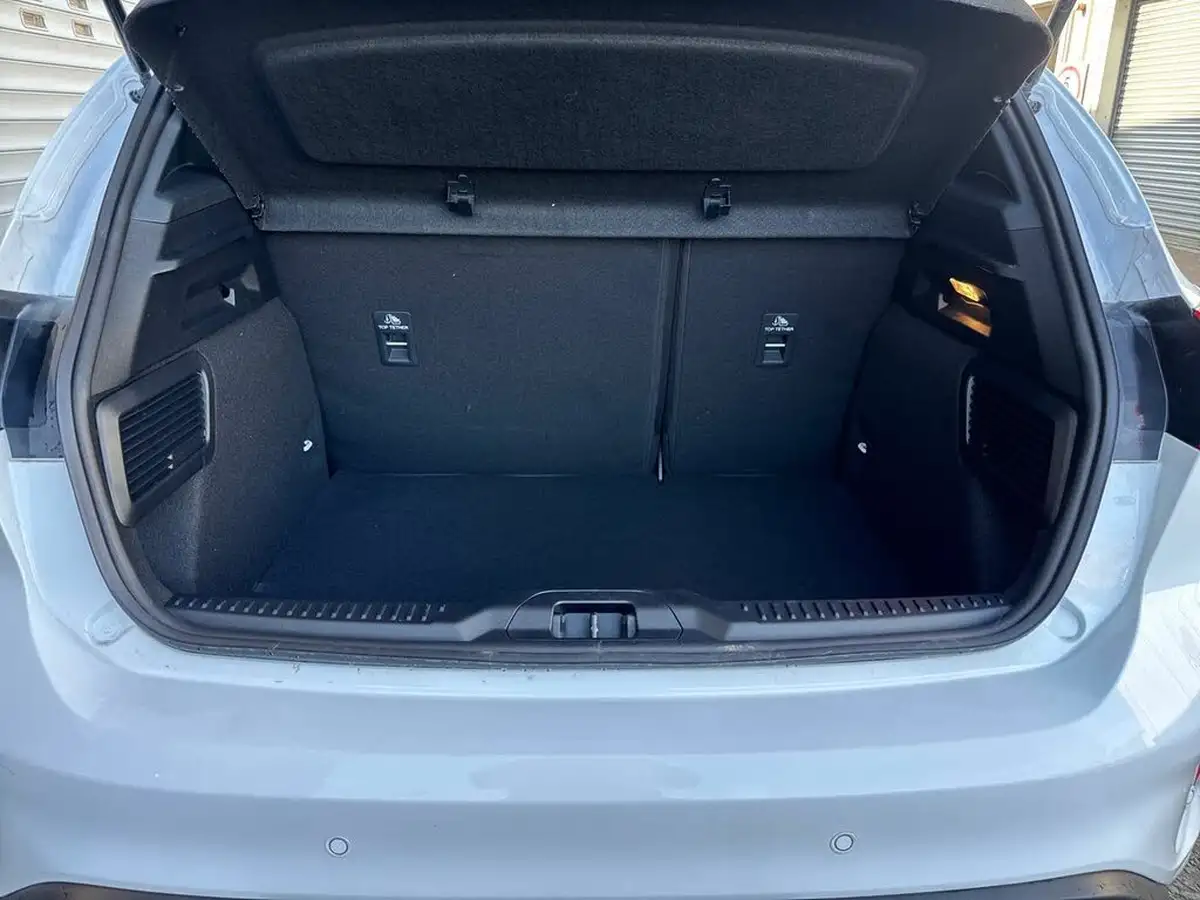 2025-ford-focus-10t-st-line-125ps-hatchback-big-33