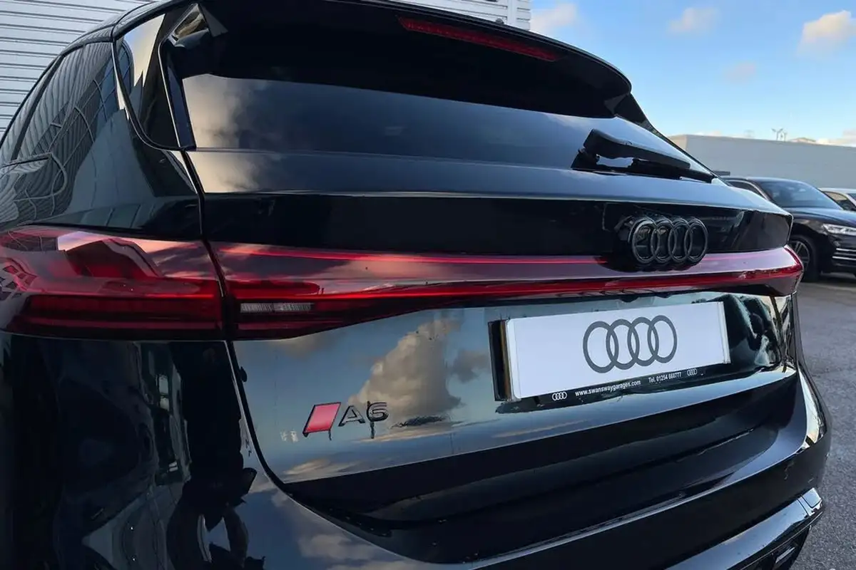 2025-audi-a6-e-tron-e-launch-edition-big-6