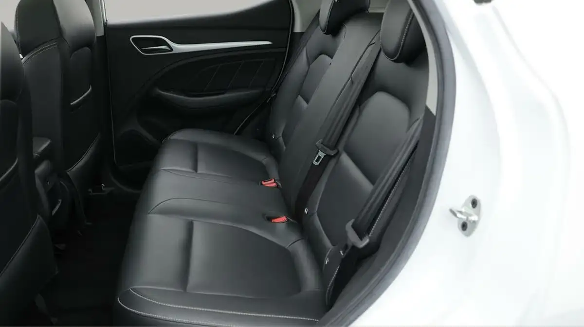 2021-mg-zs-suv-e-exclusive-ev-big-16