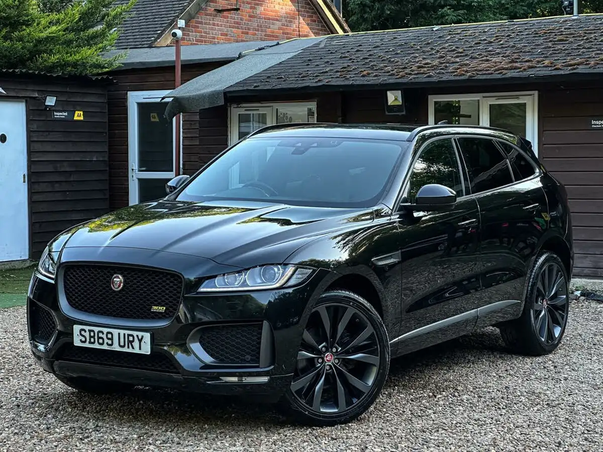 2020-jaguar-f-pace-30td-300-sport-big-3