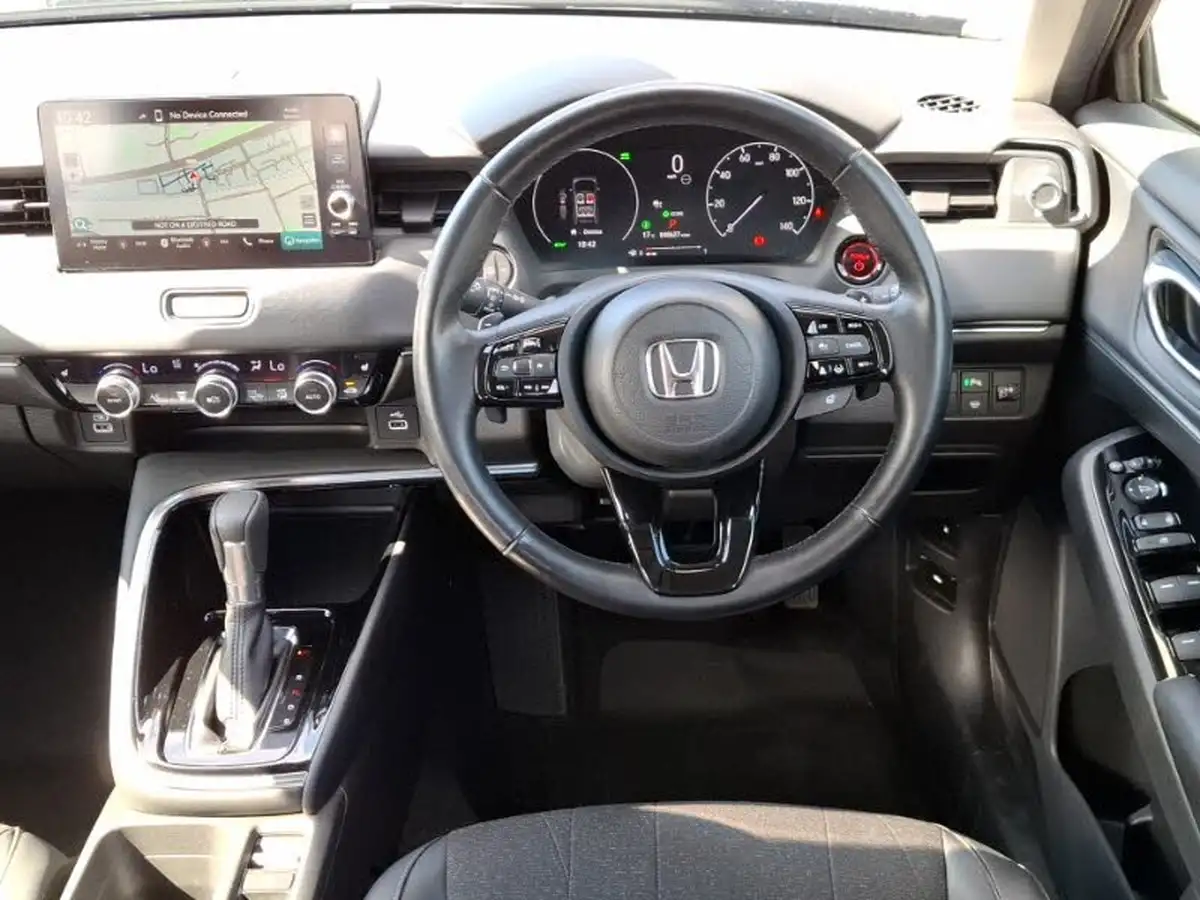 2022-honda-hr-v-15-i-mmd-advance-big-6