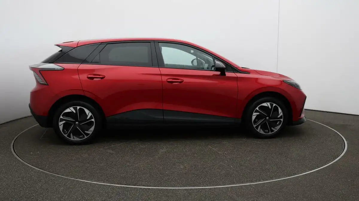 2023-mg-mg4-e-trophy-ev-203ps-long-big-8