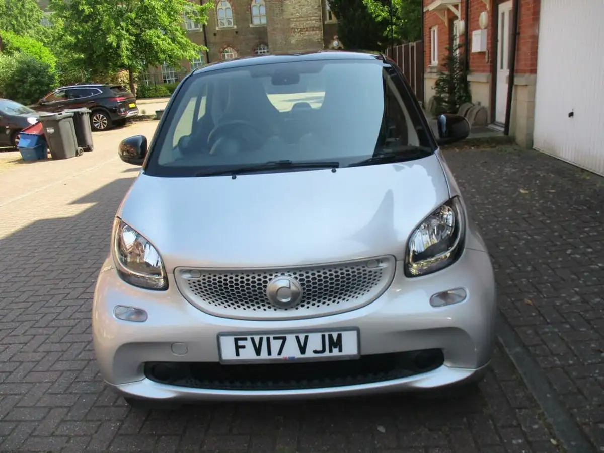 2017-smart-fortwo-10-prime-71bhp-premiumss-coupe-big-18