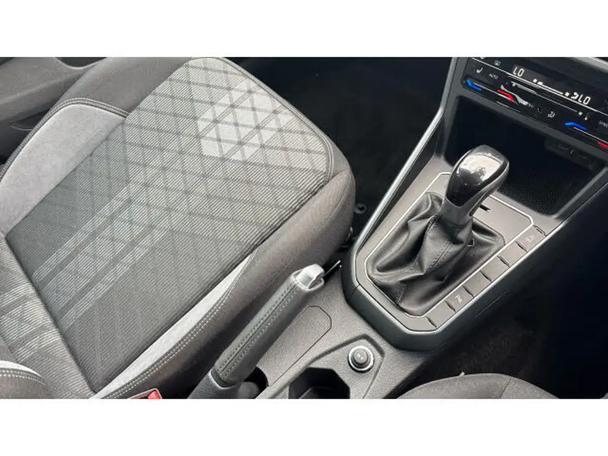 2024-volkswagen-polo-10-tsi-r-line-115ps-dsg-big-13