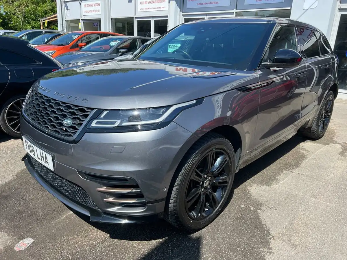 2018-land-rover-range-rover-velar-20-d180-r-dynamic-se-ss-big-11