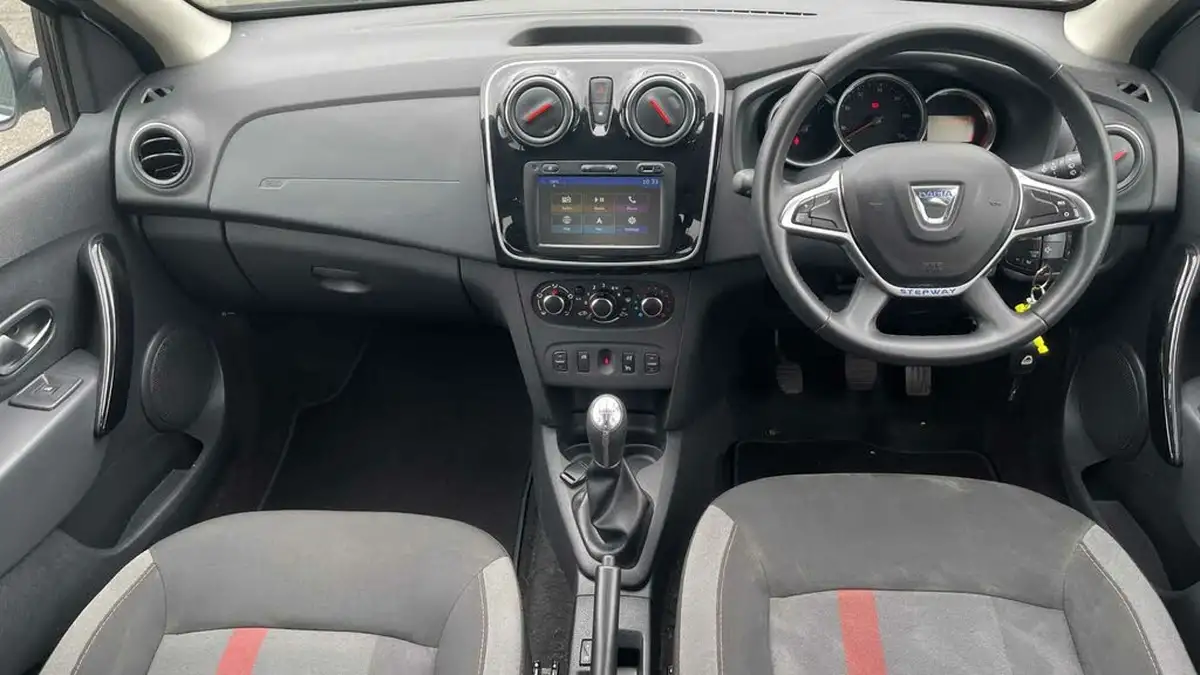 2019-dacia-sandero-stepway-09-tce-techroad-big-12