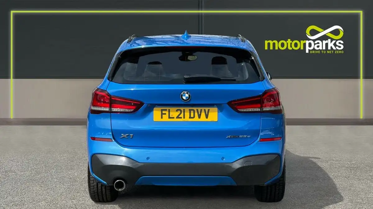 2021-bmw-x1-15-xdrive-25e-phev-m-sport-big-3
