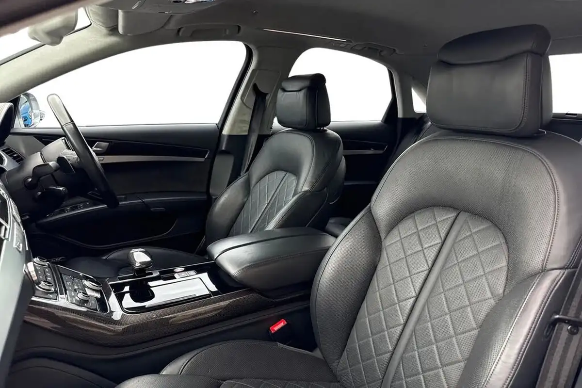 2016-audi-s8-40-tfsi-quattro-520ps-big-15