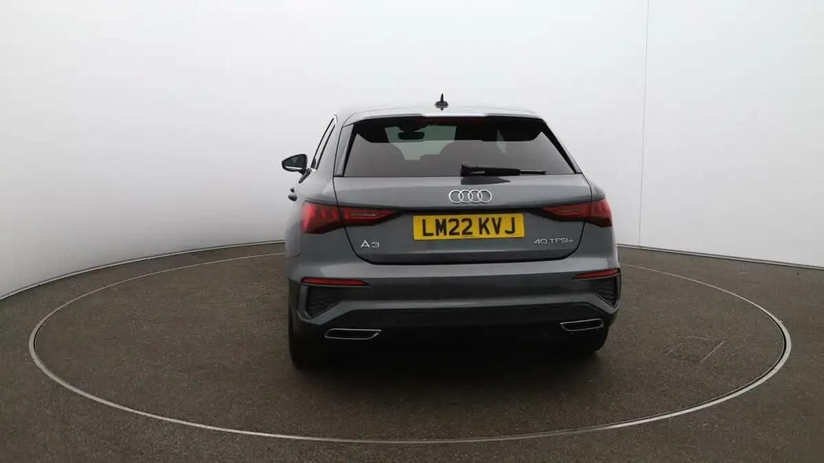 2022-audi-a3-14-40-tfsi-e-s-line-big-57