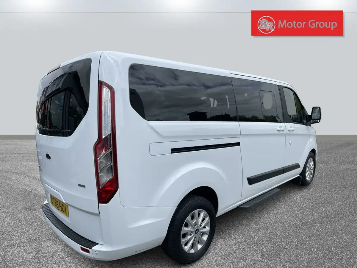2018-ford-tourneo-custom-20tdci-320-l1-zetec-105ps-big-13