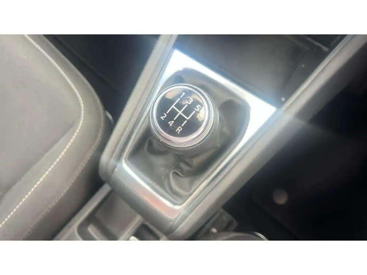 2021-renault-captur-10-tce-play-100bhp-big-12