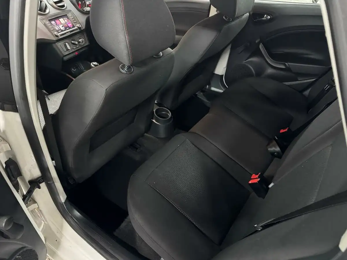 2017-seat-ibiza-12-tsi-fr-technology-110ps-hatchback-5d-big-23