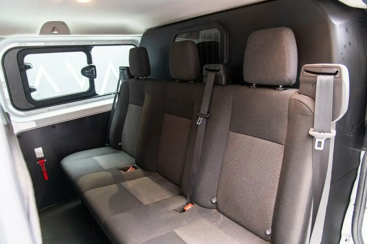 2014-ford-transit-custom-22tdci-290-l2h1-100ps-double-cab-in-van-big-29