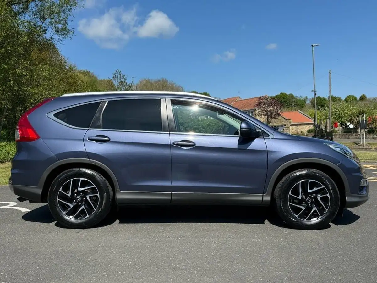 2017-honda-cr-v-16i-dtec-se-plus-navi-120ps-2wdss-big-9