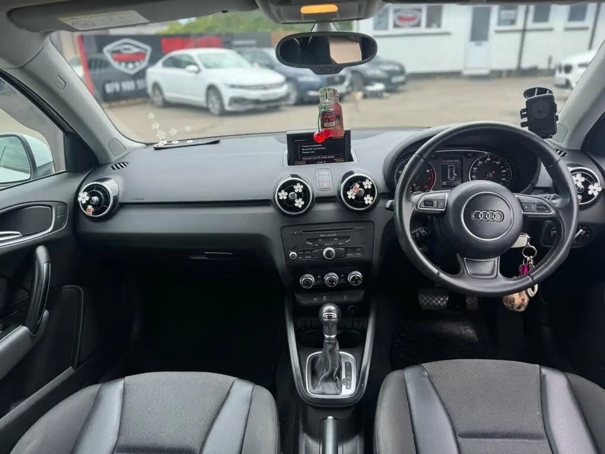 2014-audi-a1-14-140ps-sportback-5d-1395cc-s-tronic-big-11