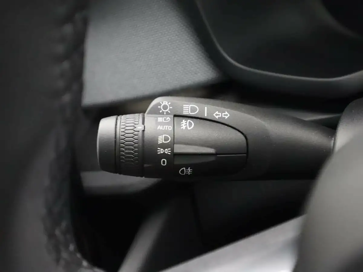 2022-polestar-polestar-2-e-ps2-300kw-longe-dual-plus-pilot-big-26