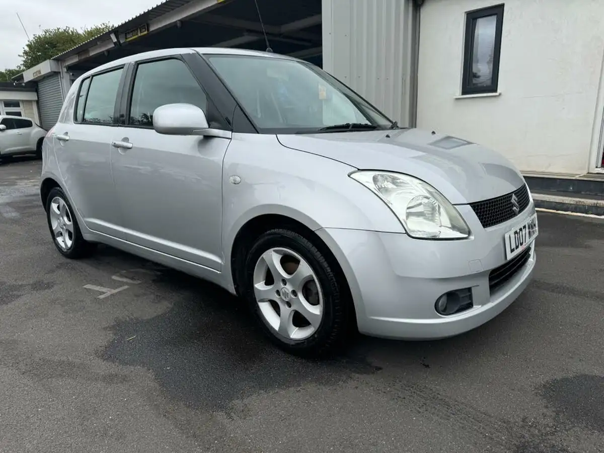 2007-suzuki-swift-15-glx-5d-big-13