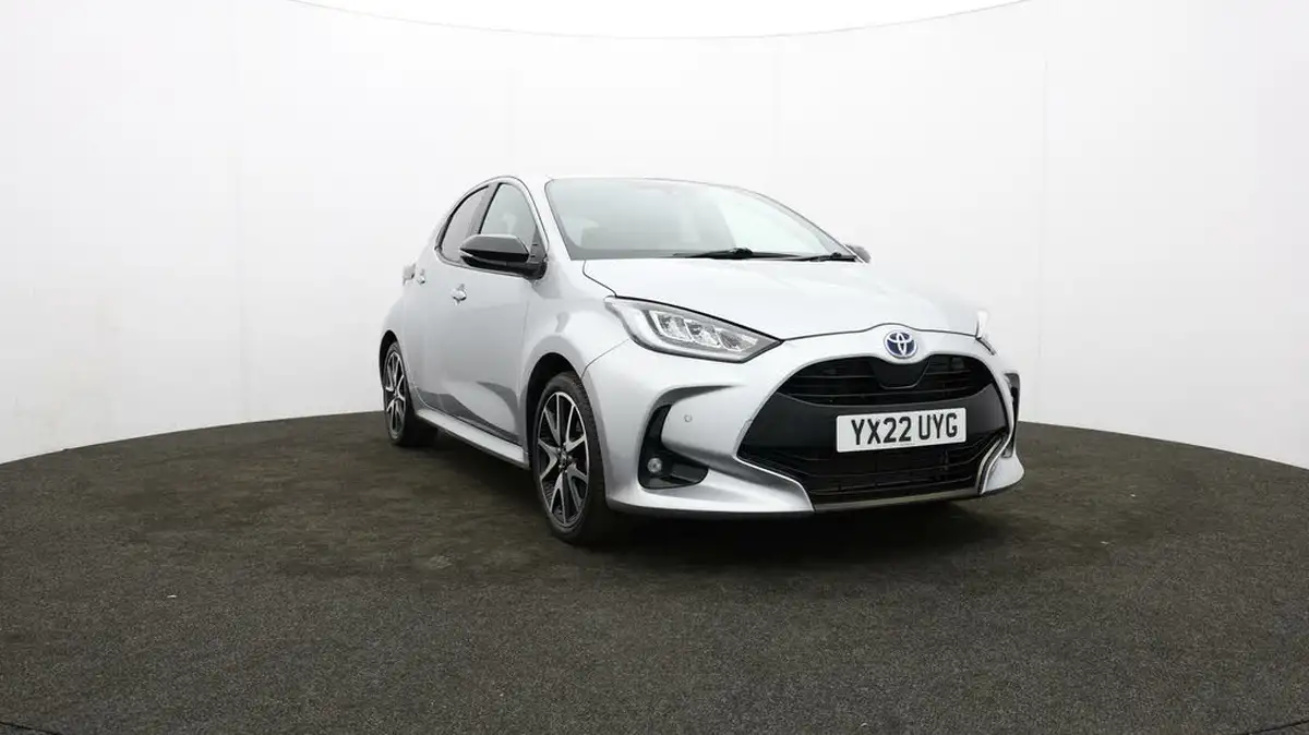 2022-toyota-yaris-15-vvt-i-dynamic-big-41