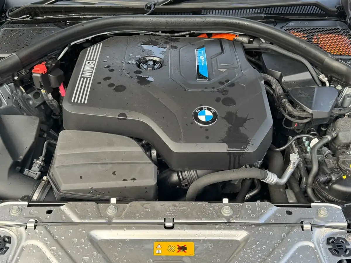 2024-bmw-3-series-20-330e-xdrive-m-sport-touring-5d-big-20