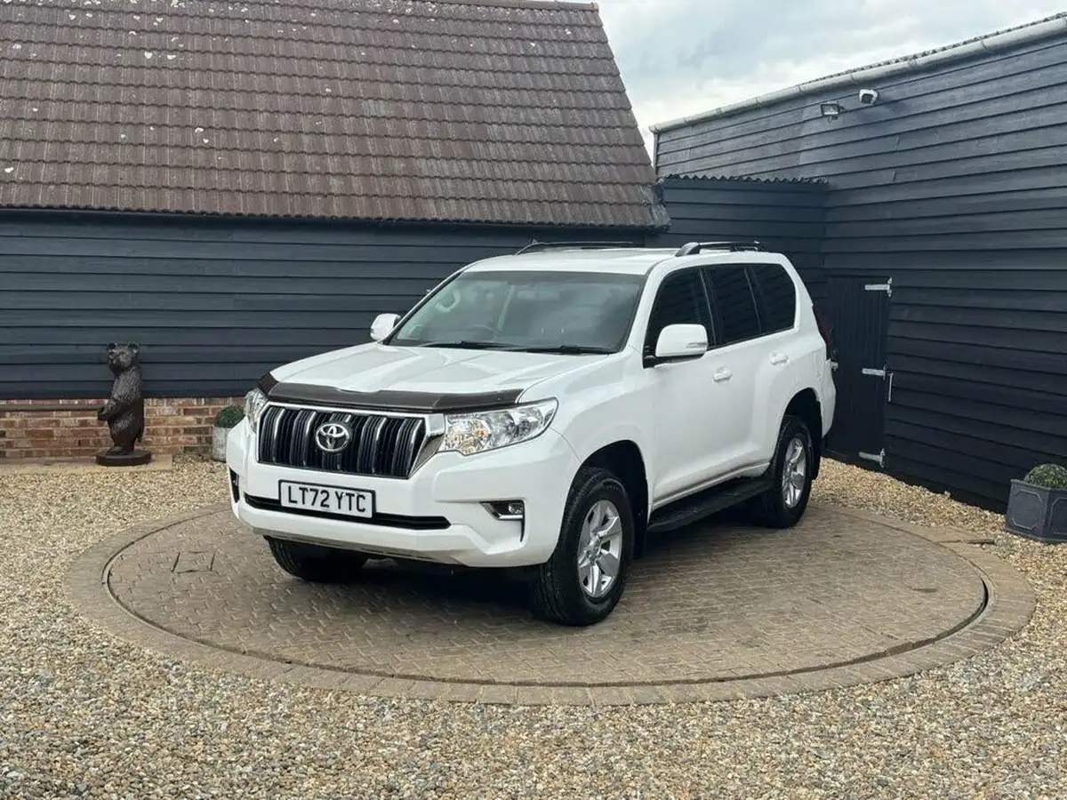 2021-toyota-land-cruiser-28d-4d-active-7st-navi-big-32