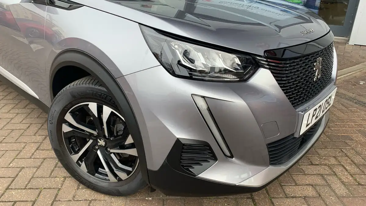 2021-peugeot-2008-suv-12-puretech-allure-130bhp-eat8-big-53