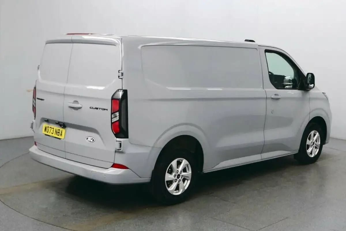 2023-ford-transit-custom-20tdci-320-l1h1-limited-136pseu6e-panel-van-1996cc-auto-big-7