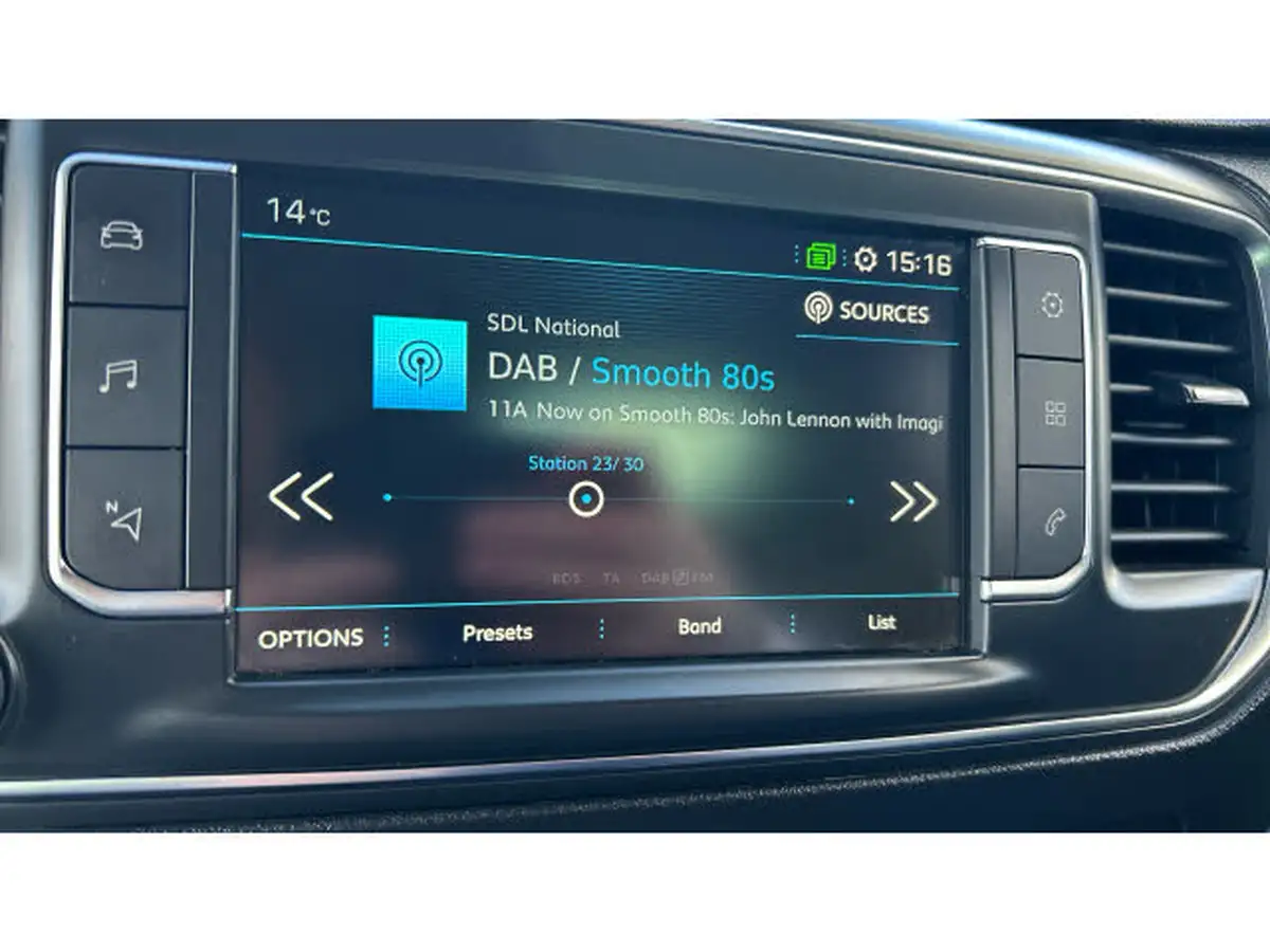 2018-peugeot-traveller-20-bluehdi-business-vip-20bluehdi-150ps-standardss-big-24