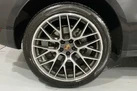2020-porsche-macan-30-s-small-11