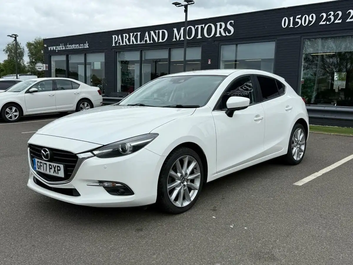 2017-mazda-mazda3-20-sport-nav-120ps-hatchback-5d-big-2