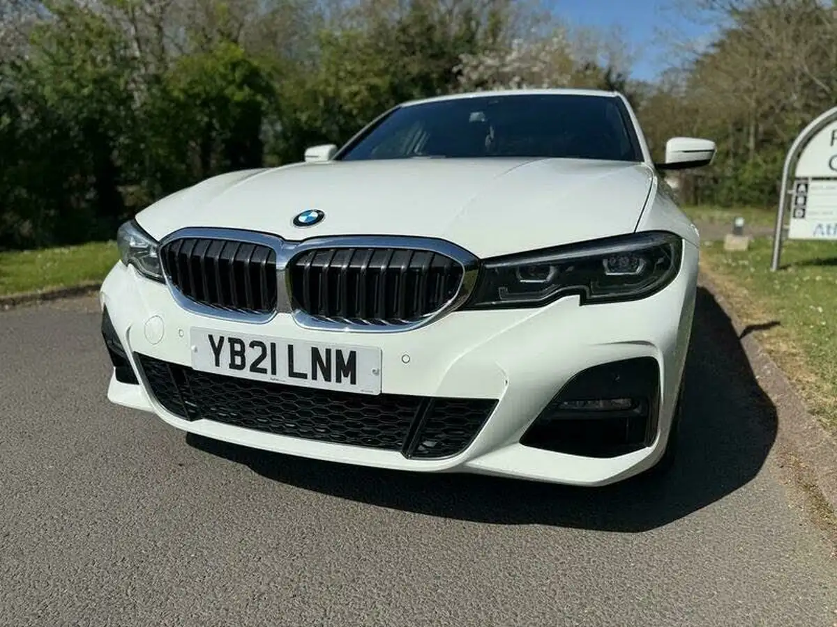 2021-bmw-3-series-20-330e-m-sport-tech-packpro-pack-saloon-4d-big-9