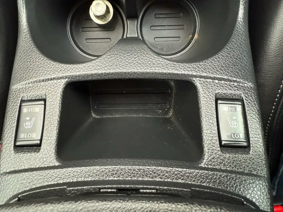 2015-nissan-qashqai-16-tekna-big-50