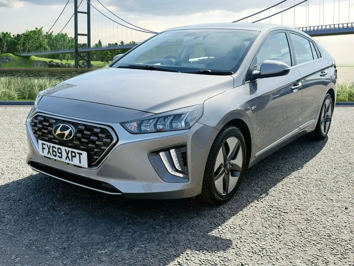 2020-hyundai-ioniq-16-gdi-1st-edition-hybrid-big-6