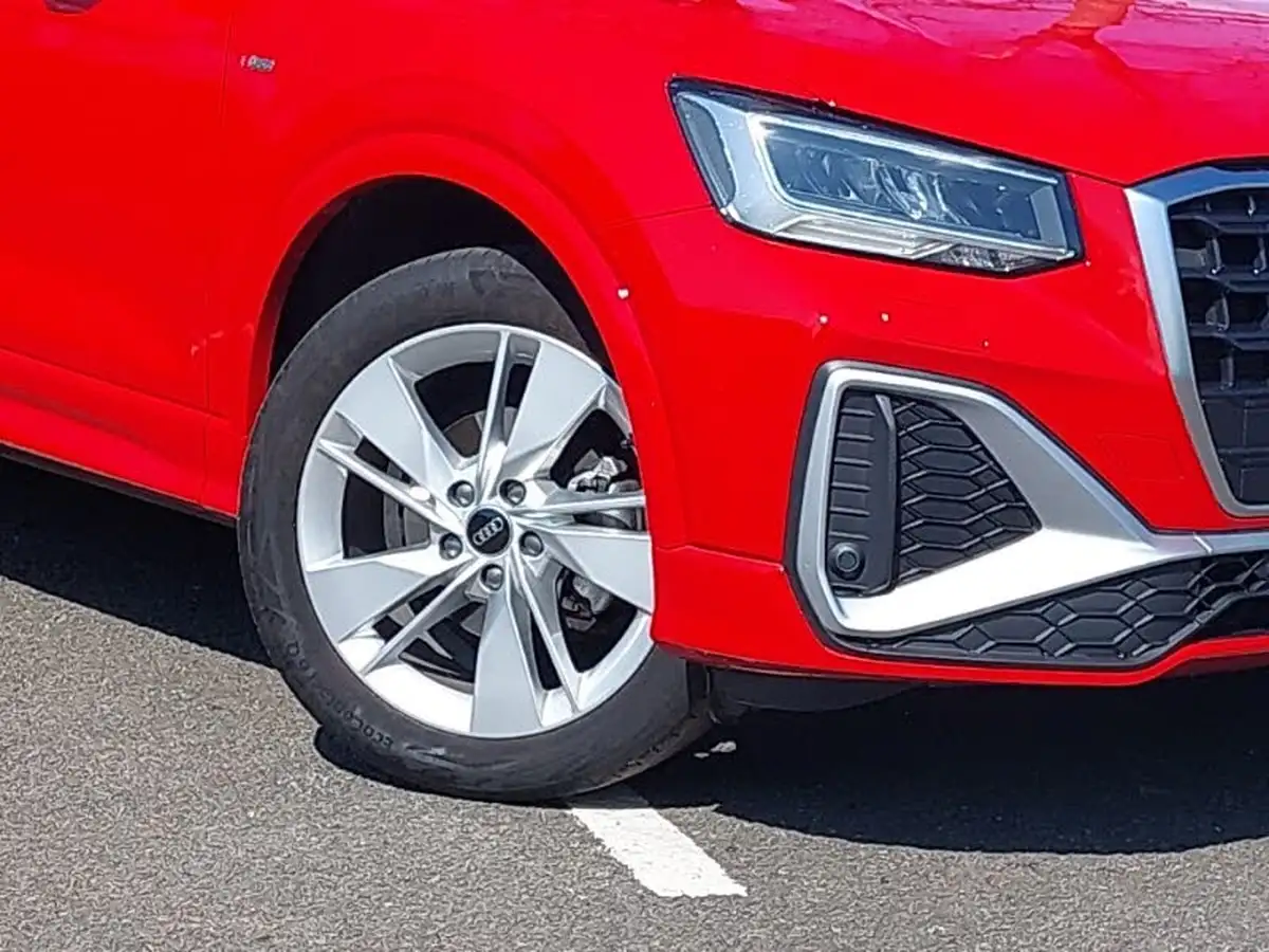 2022-audi-q2-15-35-tfsi-s-line-tronic-big-8