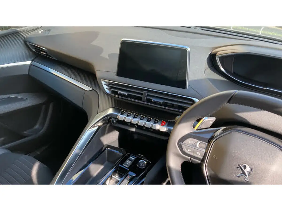 2023-peugeot-3008-suv-12-puretech-active-premium-eat8-big-13