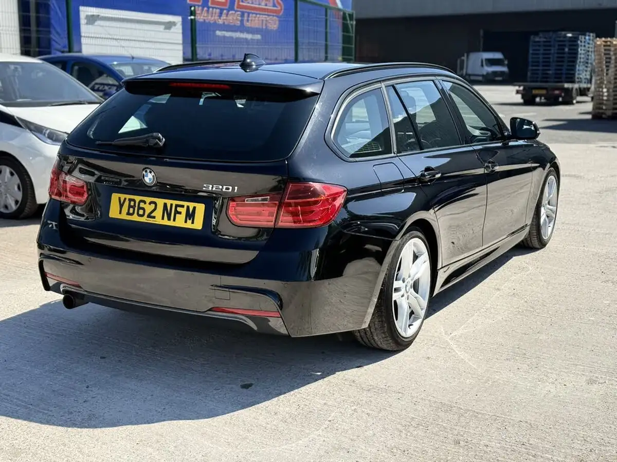 2013-bmw-3-series-20-320i-m-sport-184bhp-ss-touring-5d-1997cc-auto-big-7