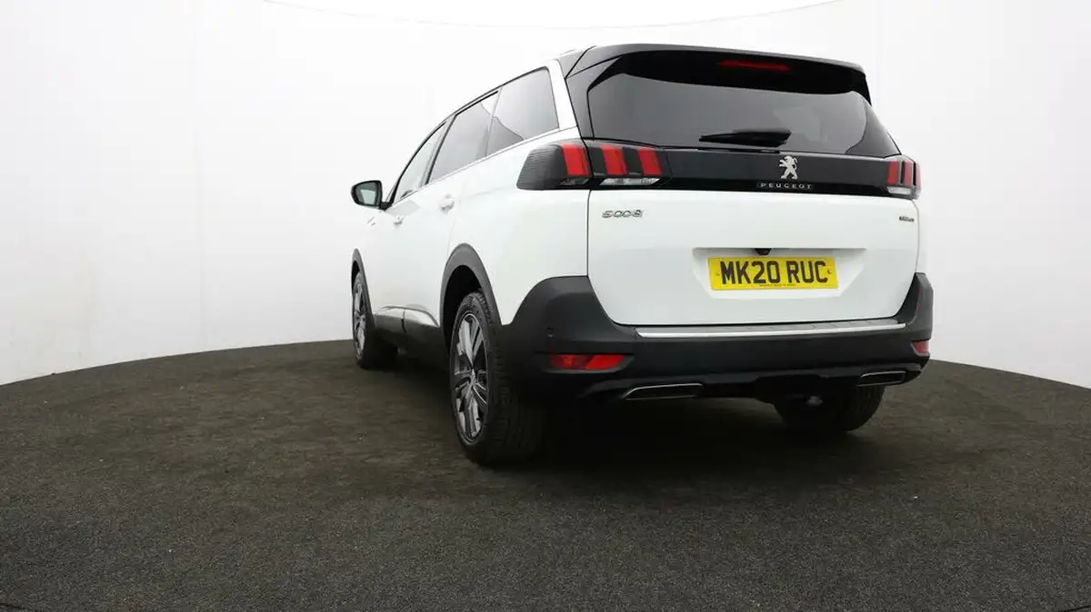 2020-peugeot-5008-suv-12-puretech-gt-line-big-79