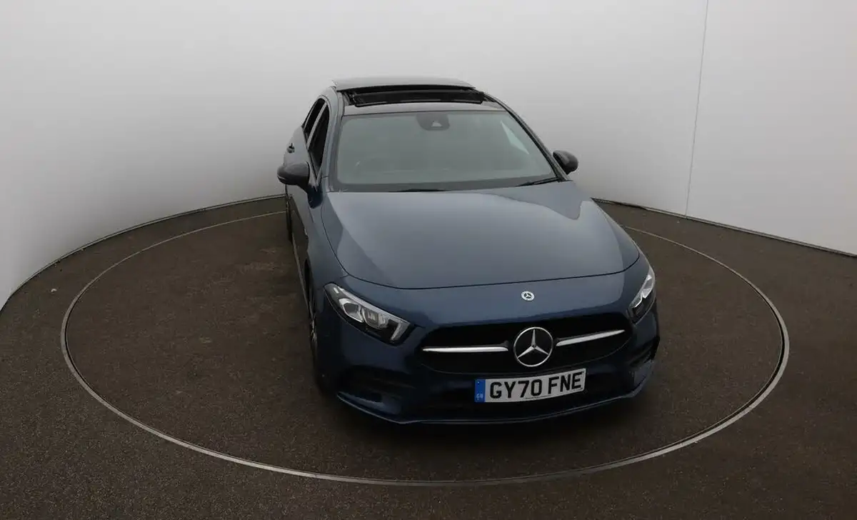 2020-mercedes-benz-a-class-20d-a200d-exclusive-edition-big-20