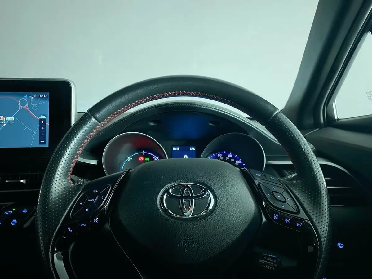2022-toyota-c-hr-18-vvt-i-gr-sport-big-21
