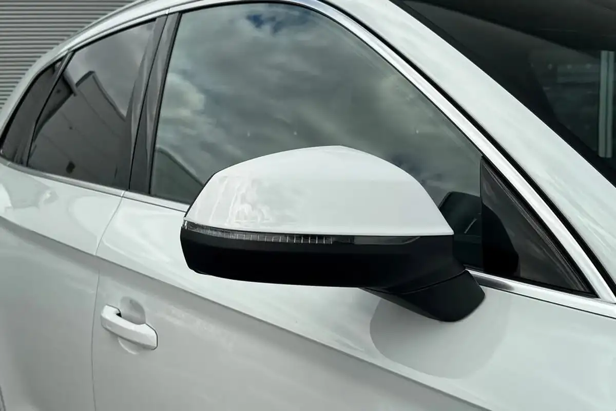 2025-audi-q5-20-45-tfsi-s-line-station-wagon-big-25