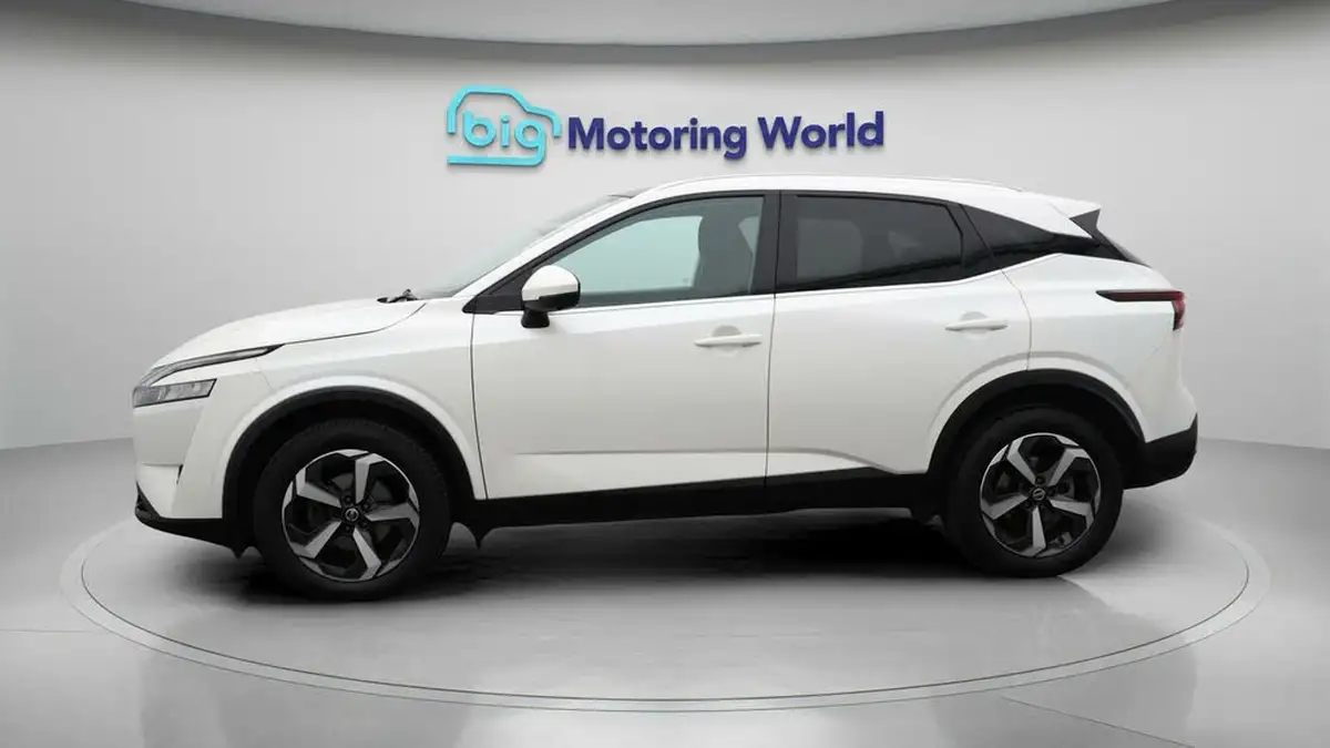 2022-nissan-qashqai-13-dig-t-n-connecta-140ps-big-4
