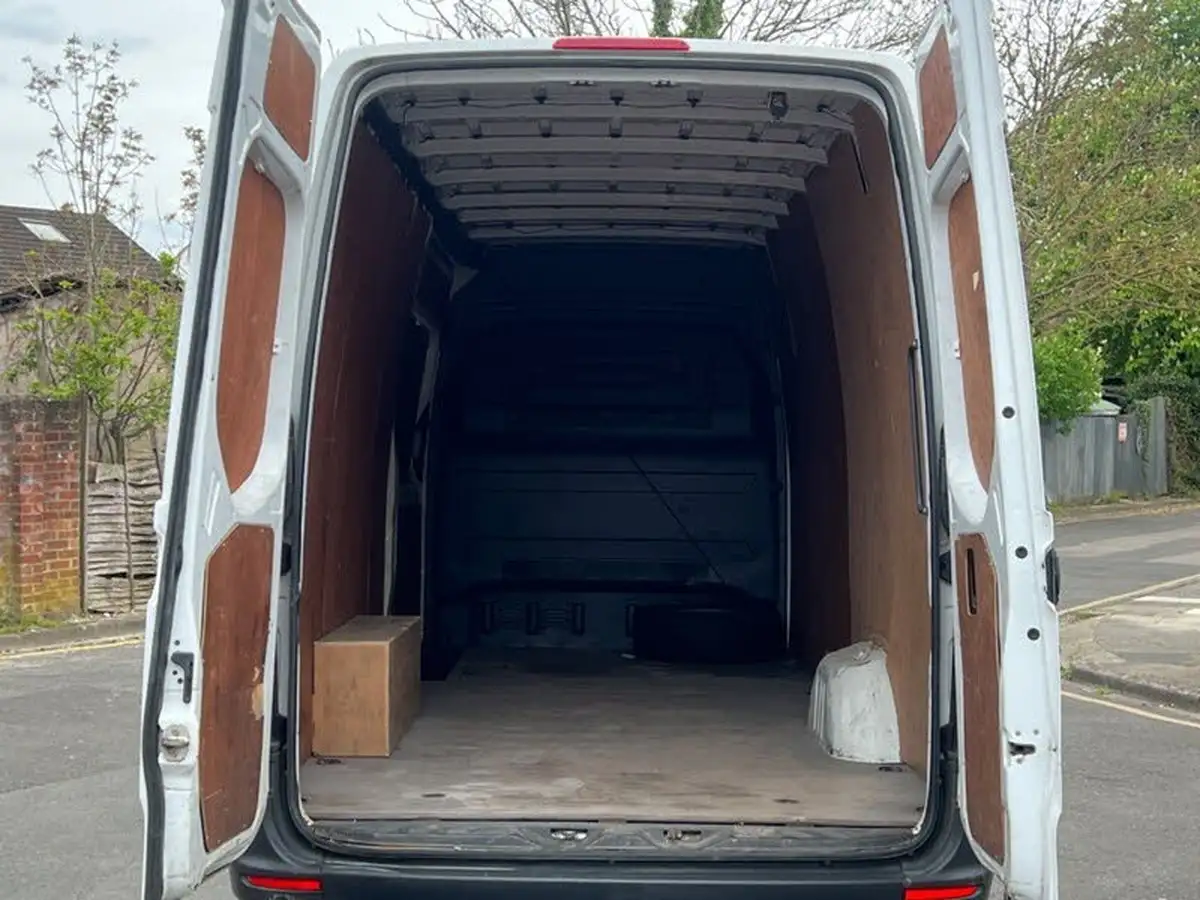 2021-mercedes-benz-sprinter-20cdi-315-l1h1-progressive-150pseu6dt-panel-rwd-eco-gear-360-big-30