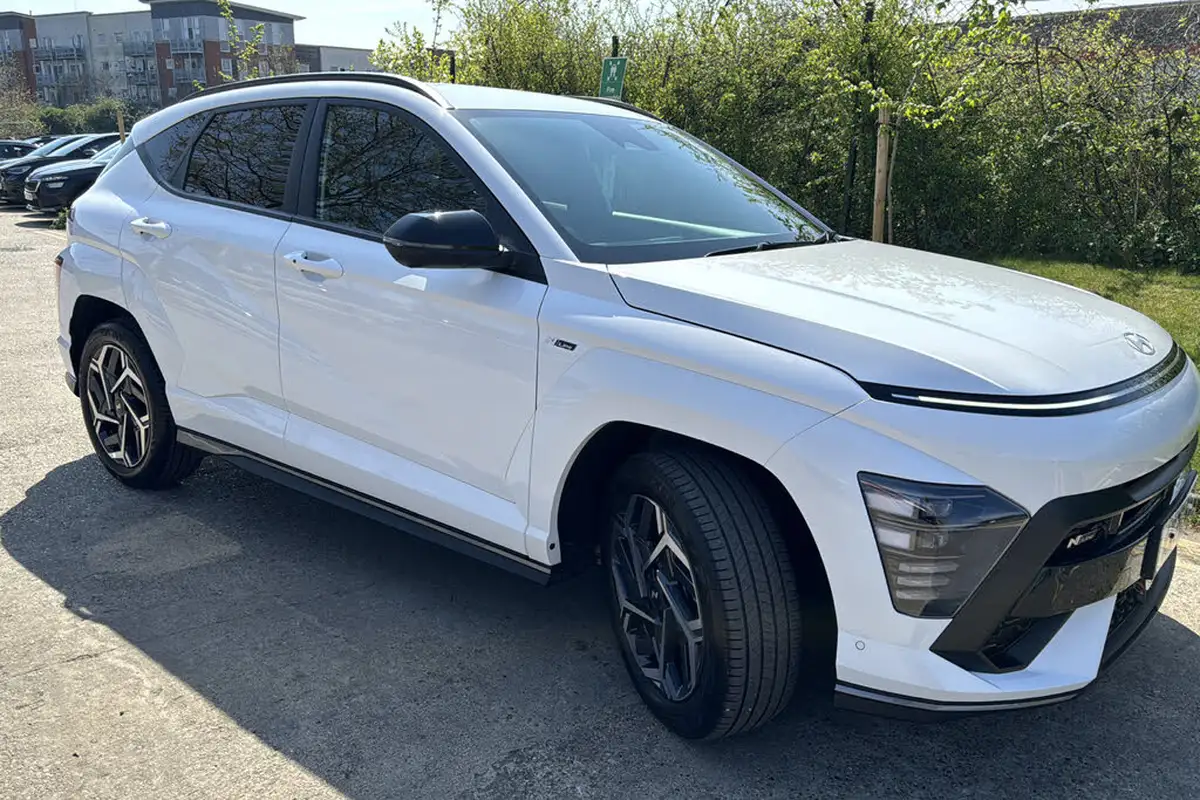 2024-hyundai-kona-10-t-gdi-n-line-s-120ps-dct-big-32