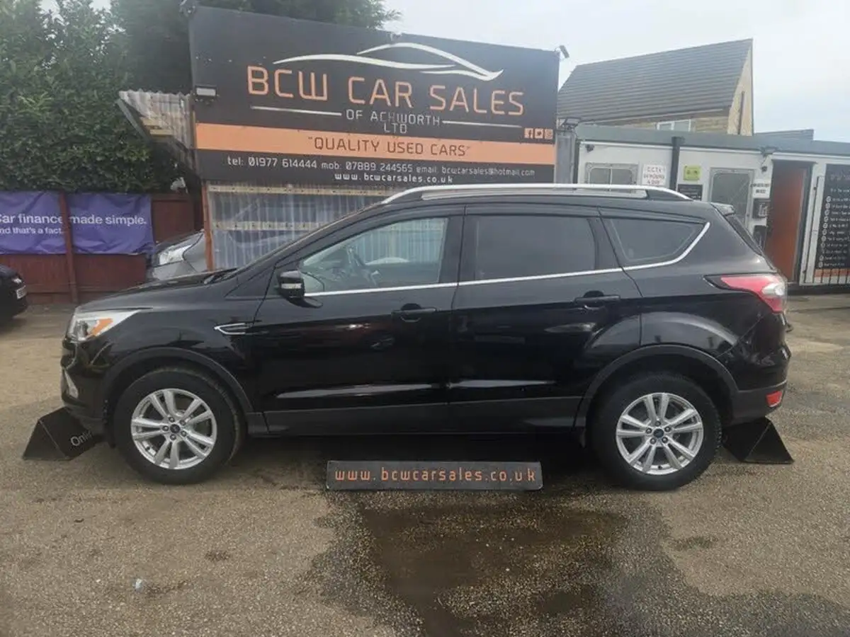 2017-ford-kuga-15tdci-zetec-ss-big-1
