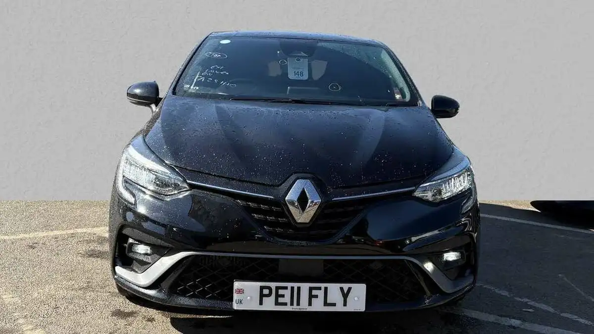 2023-renault-clio-10-tce-rs-line-big-2